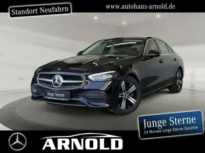 Gebraucht Mercedes 300 Avantgarde 265 PS (194 kW) 2025 Obsidianschwarz (metallic) Limousine