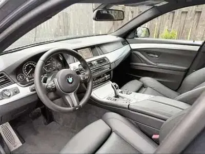 Gebraucht BMW 530 M Sport 258 PS (189 kW) 2014 Schwarz Kombi