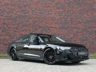 Gebraucht Audi A8L Design 462 PS (339 kW) 2024 Schwarz Limousine