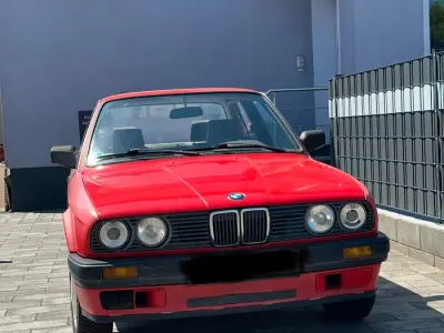 Gebraucht BMW 316 Basis 102 PS (75 kW) 1989 Rot Limousine