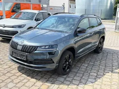 Gebraucht Skoda Karoq SportLine 150 PS (110 kW) 2019 Quarzgrau metallic SUV