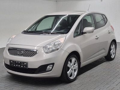 Second-hand Kia Venga EX 125 CP (91 kW) 2011 Argintiu Hatchback