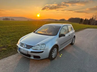 Gebraucht VW Golf V Sportline 101 PS (74 kW) 2007 Silber Kleinwagen