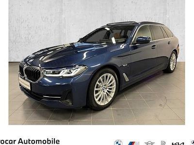 Phytonicblau metallic Gebraucht 2022 BMW 530e Sport Line Kombi | 31.850 € (Fairer Preis)