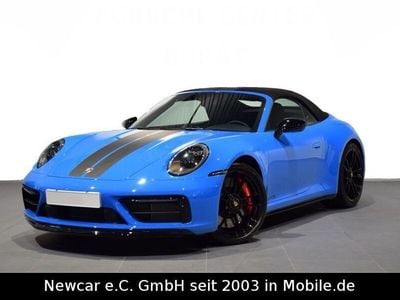 Porsche 911 Carrera 4 GTS