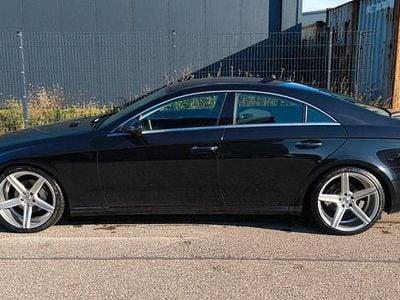 Schwarz Gebraucht 2009 Mercedes CLS350 Coupé | 10.990 € (Etwas zu teuer)