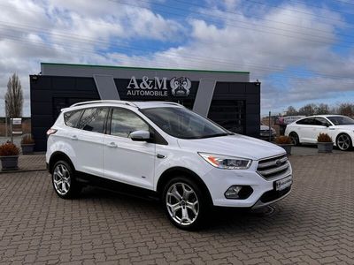 Weiß Gebraucht 2017 Ford Kuga Titanium SUV | 15.900 € (Fairer Preis)