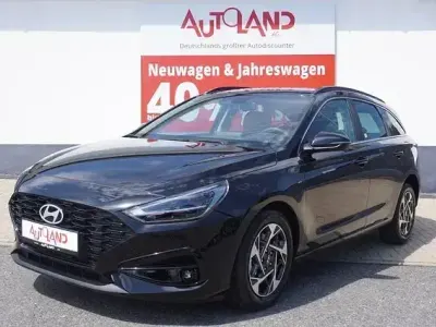 Neu Hyundai i30 150 PS (110 kW) 2026 Schwarz Kombi