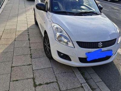 Gebraucht Suzuki Swift Comfort 94 PS (69 kW) 2011 Weiß Kleinwagen