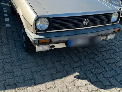 Gebraucht VW Polo 39 PS (28 kW) 1984 Silber Coupé