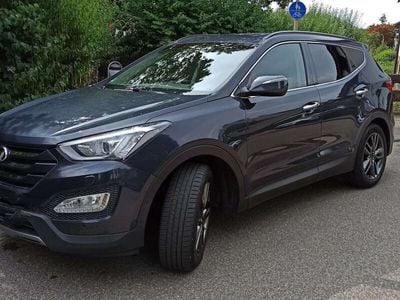 Hyundai Grand Santa Fe