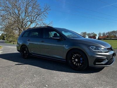 Usata VW Golf VII R 300 CV (220 kW) 2020 Grigio Station wagon