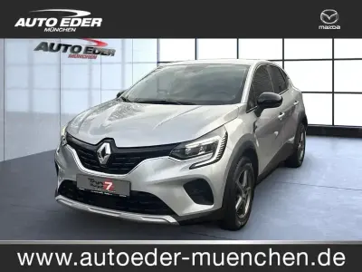 Begagnad Renault Captur Business 140 HK (102 kW) 2021 Grå SUV