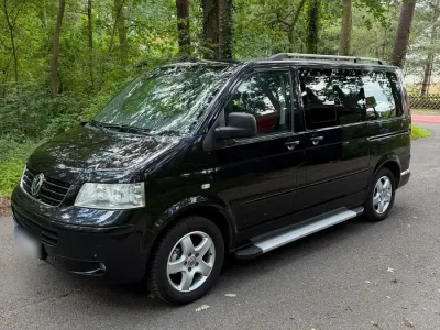Gebraucht VW Multivan 174 PS (127 kW) 2006 Schwarz Van / Kleinbus