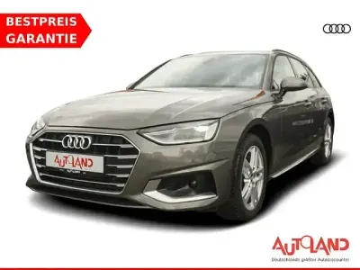 Gebraucht Audi A4 Comfort 204 PS (150 kW) 2022 Grau Limousine