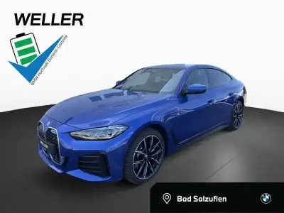 Gebraucht BMW i4 Shadowline 250 kW (340 PS) 2023 Portimao blau (blau) Limousine