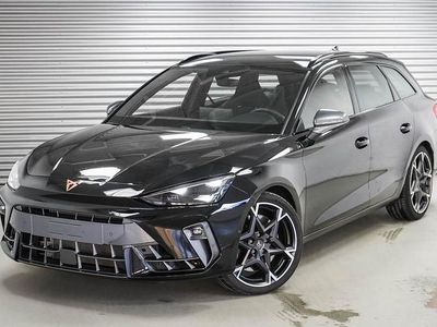 Gebraucht Cupra Leon VZ 333 PS (244 kW) 2025 Midnight black metallic (0e) Kombi