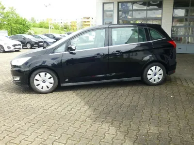 Gebraucht Ford Grand C-Max Titanium 150 PS (110 kW) 2019 Schwarz Van / Kleinbus