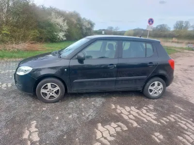 Gebraucht Skoda Fabia 68 PS (50 kW) 2009 Schwarz Kleinwagen