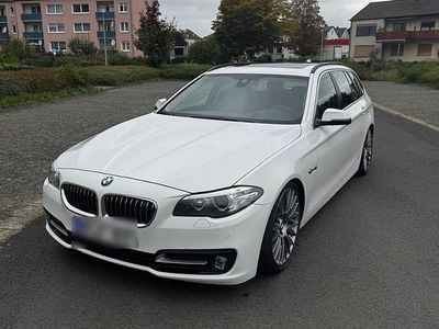 Gebraucht BMW 530 258 PS (189 kW) 2017 Weiß Kombi
