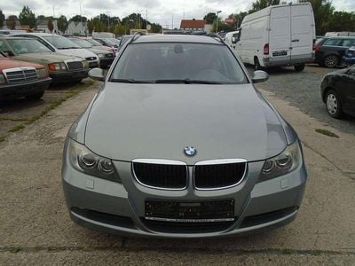 Gebraucht BMW 320 170 PS (125 kW) 2007 Graumetallic Kombi