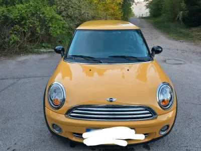 Occasion Mini ONE 70 PK (51 kW) 2008 Geel Hatchback