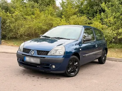 Gebraucht Renault Clio 75 PS (55 kW) 2004 Kleinwagen