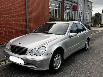 Gebraucht Mercedes C180 140 PS (102 kW) 2002 Grau Limousine