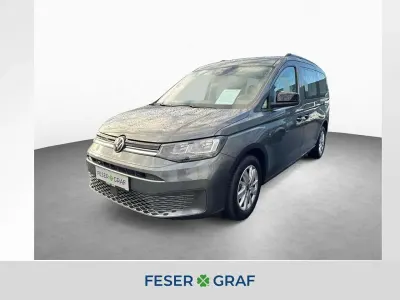 Usata VW Caddy 116 CV (85 kW) 2024 Grigio Monovolume