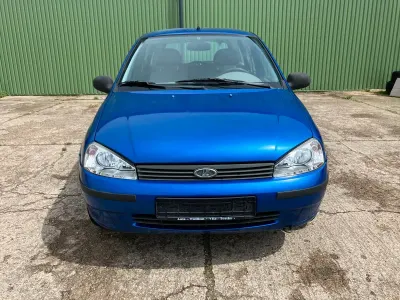 Gebraucht Lada Kalina 90 PS (66 kW) 2009 Blau Kleinwagen