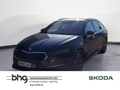 Gebraucht Skoda Octavia Selection 150 PS (110 kW) 2025 Schwarz Kombi
