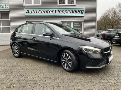 Gebraucht Mercedes B200 150 PS (110 kW) 2023 Schwarz Van / Kleinbus