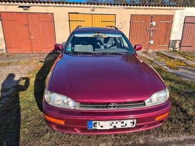 Gebraucht Toyota Camry 188 PS (138 kW) 1996 Rot Limousine