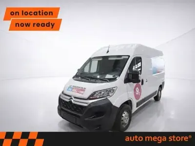 Gebraucht Citroën Jumper 140 PS (102 kW) 2024 Lackierung weiss icy/deckende Van / Kleinbus
