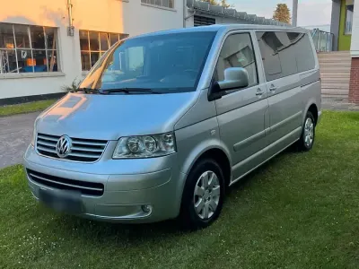 Gebraucht VW Multivan 131 PS (96 kW) 2004 Silber Van / Kleinbus