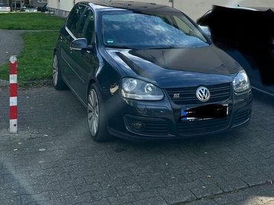 VW Golf V