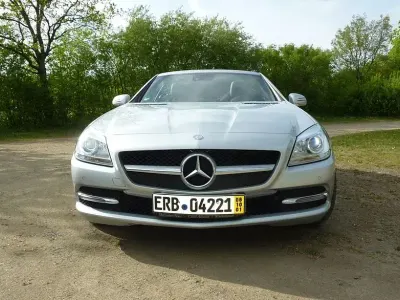 Second-hand Mercedes SLK200
