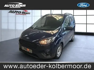Gebraucht Ford Transit Trend 101 PS (74 kW) 2023 Blazerblau Limousine