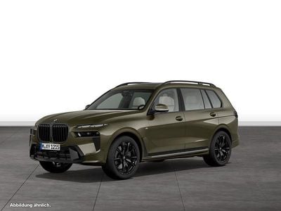 Gebraucht BMW X7 M Sport 340 PS (250 kW) 2025 Grün SUV