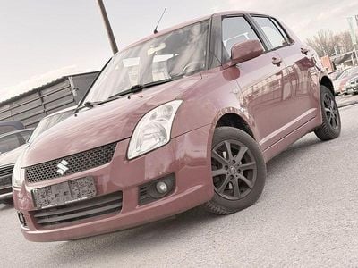 Gebraucht Suzuki Swift 92 PS (67 kW) 2010 Rot Kleinwagen