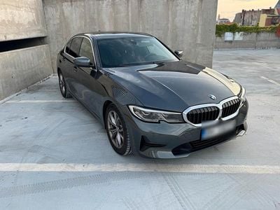 Gebraucht BMW 330 258 PS (189 kW) 2020 Grau Limousine