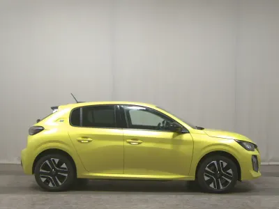 Gebraucht Peugeot e-208 Style 74 kW (101 PS) 2024 Gelb Kleinwagen