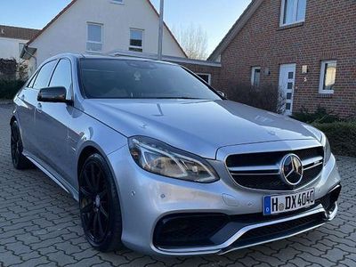 Mercedes E63 AMG