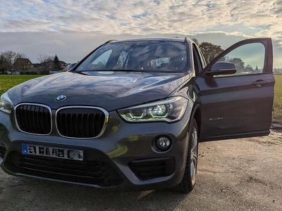 Grau Gebraucht 2016 BMW X1 Sport Line SUV | 14.200 € (Fairer Preis)