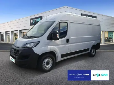 Gebraucht Fiat Ducato 140 PS (102 kW) 2021 Grau Van