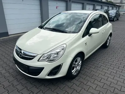 Gebraucht Opel Corsa Satellite 87 PS (63 kW) 2011 Weiß Kleinwagen