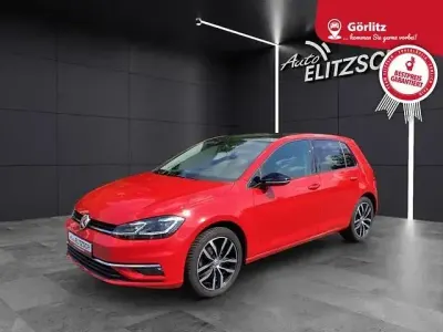 Gebraucht VW Golf VII Highline 150 PS (110 kW) 2019 Tornadorot Limousine