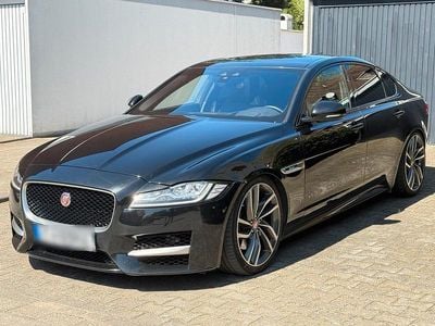 Second-hand Jaguar XF R-Sport 300 CP (220 kW) 2017 Negru Berlinǎ