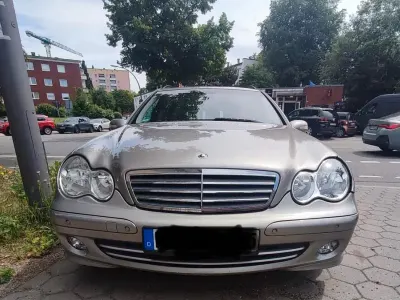 Gebraucht Mercedes C200 122 PS (89 kW) 2004 Grau Kombi