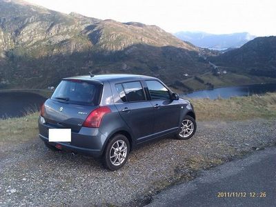 Gebraucht Suzuki Swift Comfort 124 PS (91 kW) 2007 Grau metallic Kleinwagen